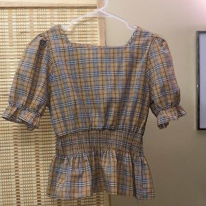 Cute puff sleeve blouse top